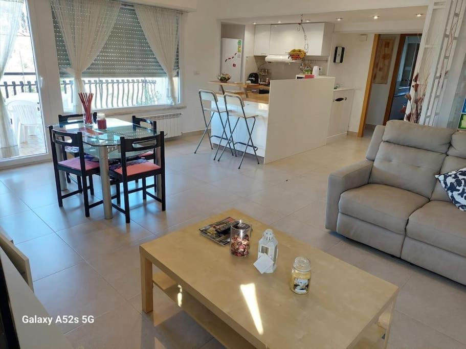 Apartment Veio Rom